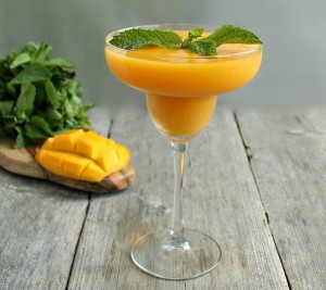 Frozen-Mango-Daiquiri