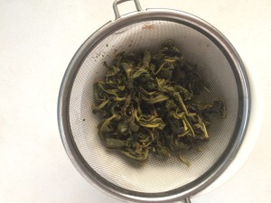 Sekya-In tea leaves first seep